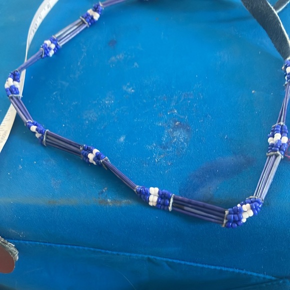 Cherokee reed Beaded Necklace - Picture 4 of 4